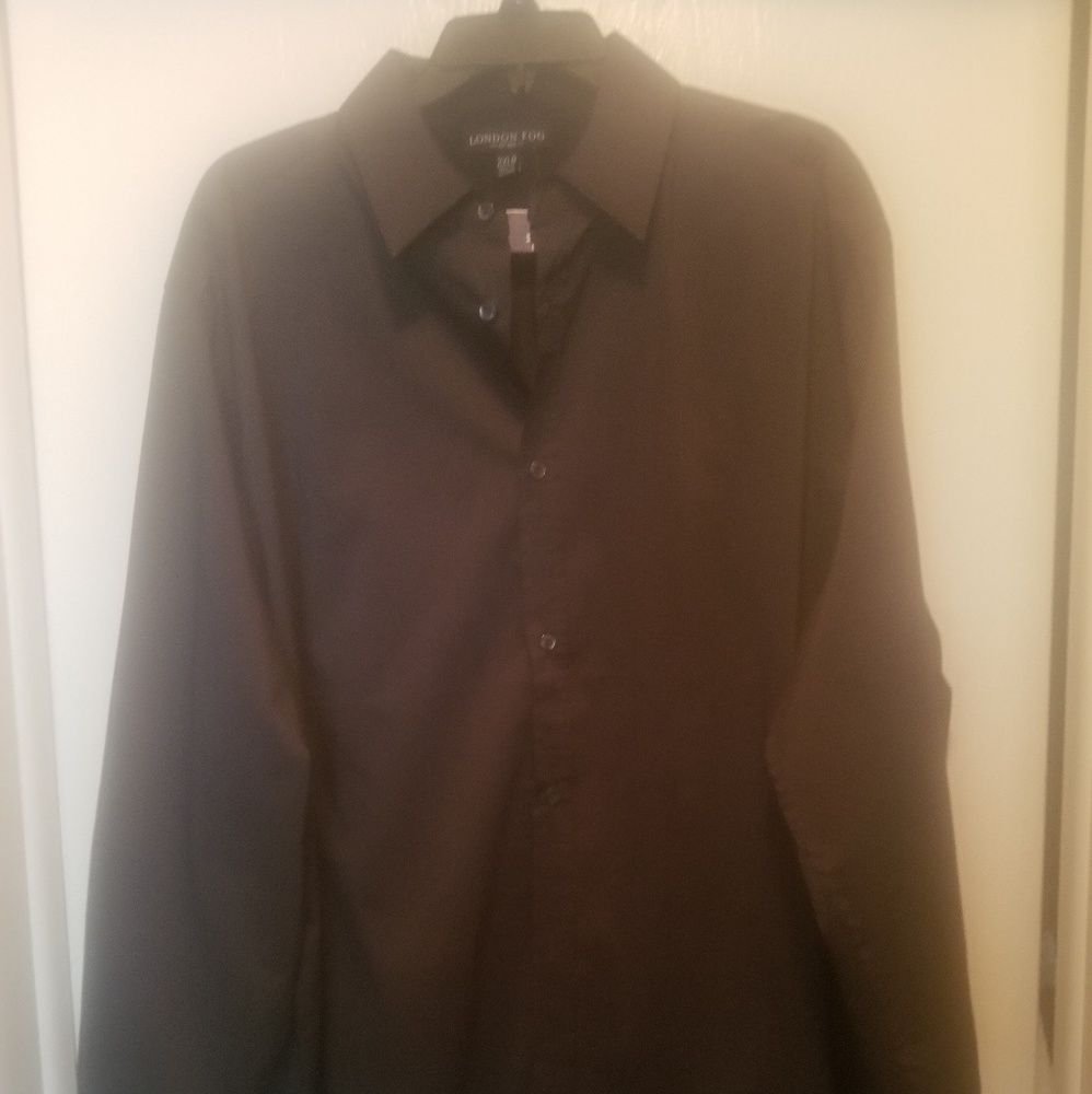 London Fog Men's Long Sleeve Dress Shirt